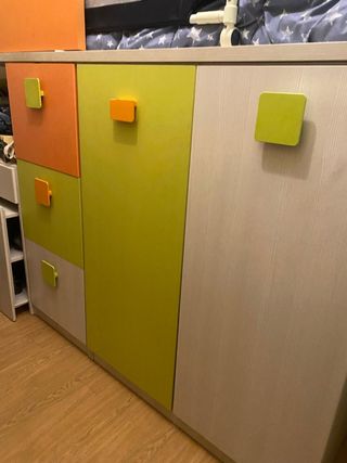 Cama nido juvenil compacta - verde-naranja