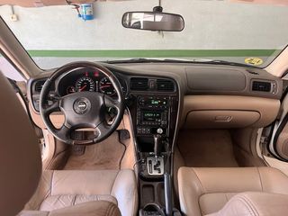 Subaru Outback 2001 3.0 H6 Auto