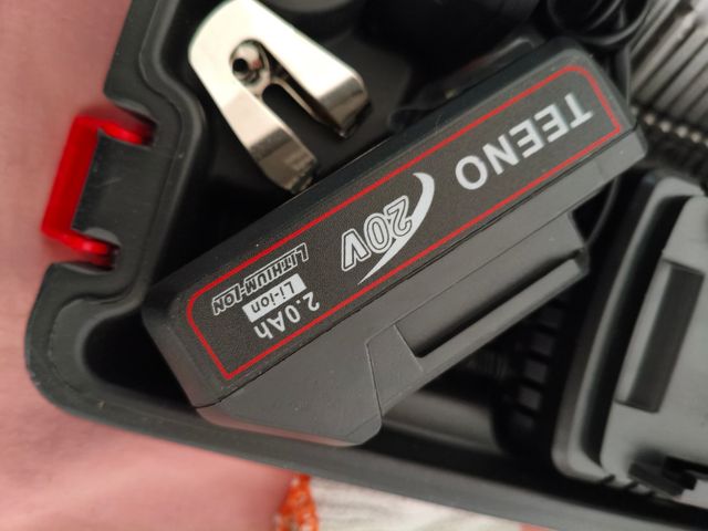 Taladro inalámbrico TEENO 20V