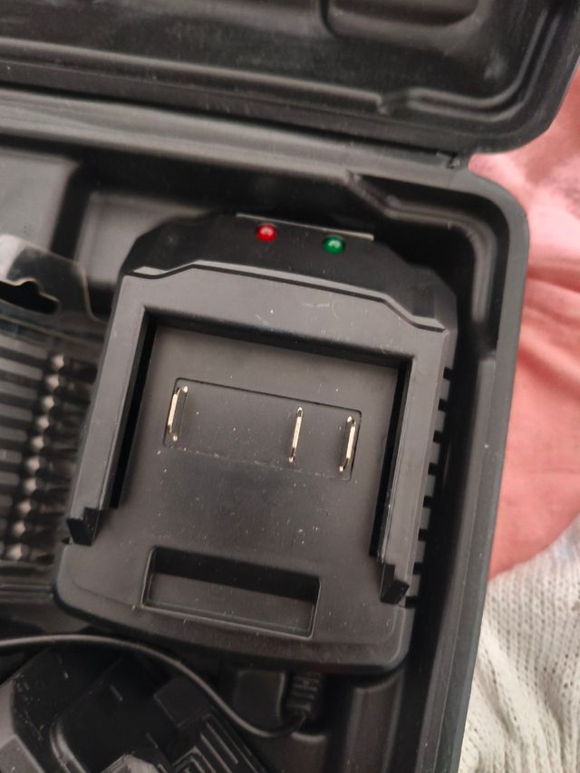 Taladro inalámbrico TEENO 20V