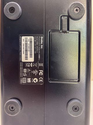 Drobo 5D - Hard Disk Enclosure