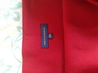 Falda roja - cinturón - bolsillos