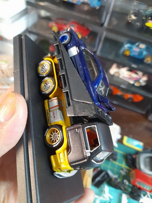 Hot Wheels Volkswagen t2 custom subaru included