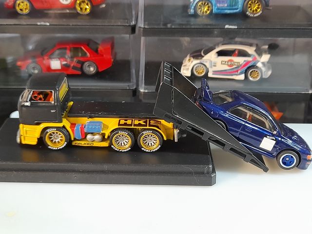 Hot Wheels Volkswagen t2 custom subaru included