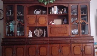 Mueble madera salón antiguo