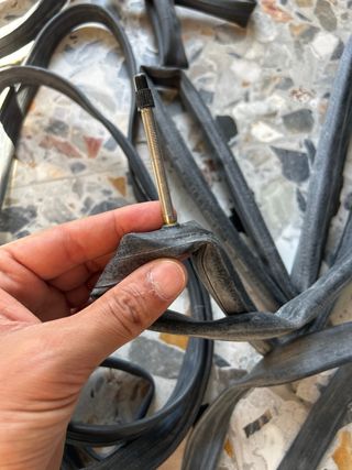 700x20/28 Camere d'aria bici usate  valvola presta