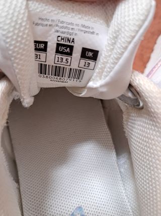 Zapatillas Fila niña blancas -talla 31