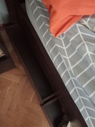 Cama matrimonio Ikea marrón