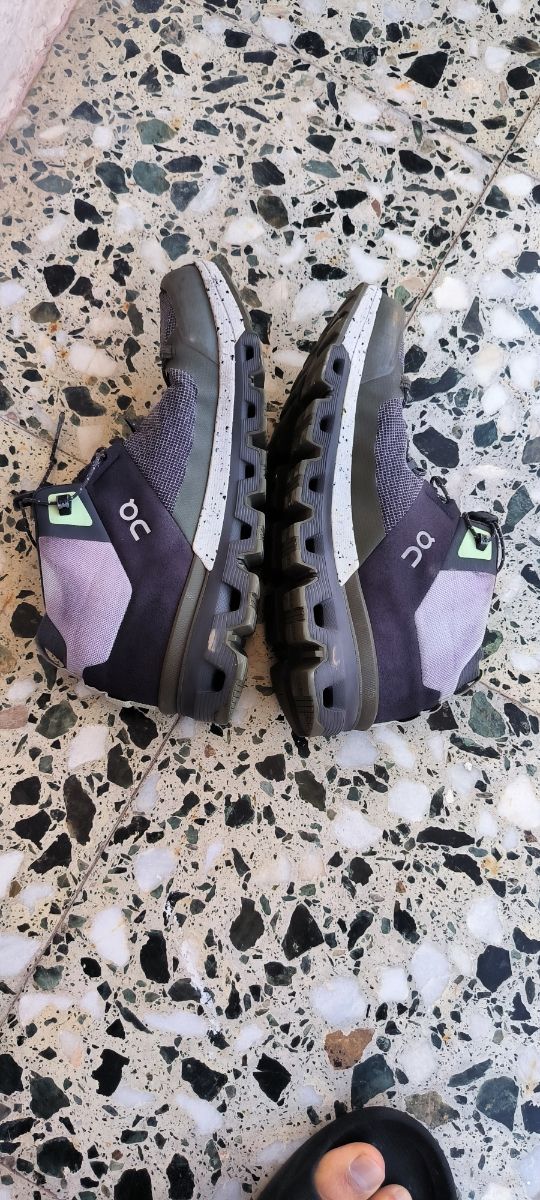 On Cloudtec Waterproof - Zapatos