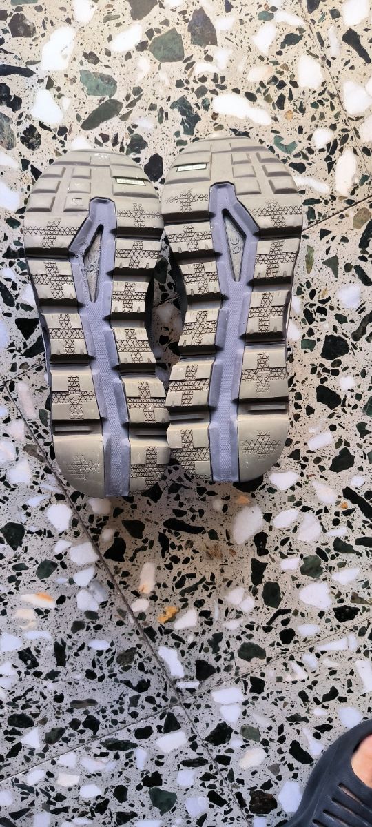 On Cloudtec Waterproof - Zapatos