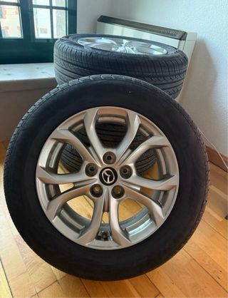 4 Llantas Mazda CX3 usadas