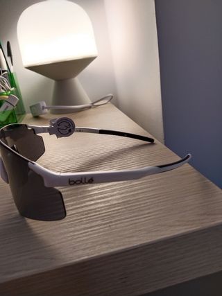 Gafas ciclismo Bolle, blancas y marrones