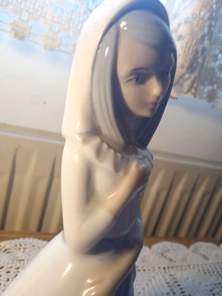 "Joven" de Requena Porcelana Original N° 8