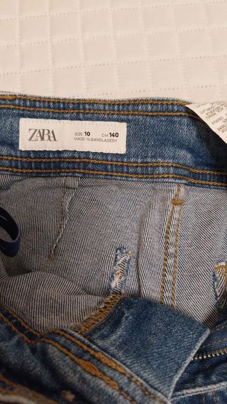 Vaqueros Zara - Pantalones anchos