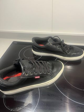 Zapatillas Levis - Negras