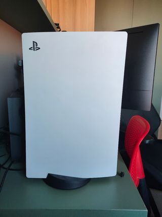PS5 (PlayStation 5) blanca con lector