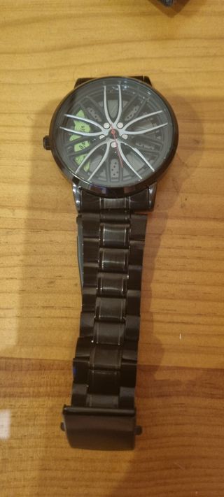 Reloj deportivo negro