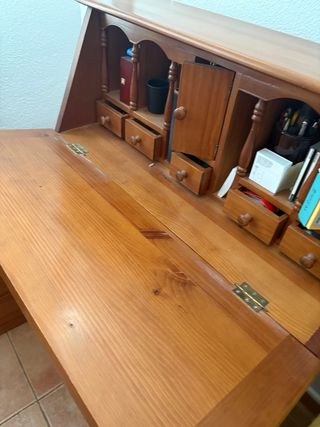 Escritorio madera cerezo,