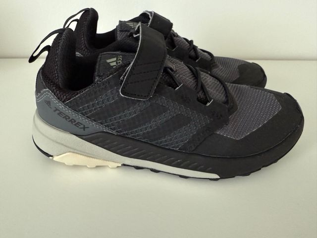 Zapatillas Adidas Terrex niño