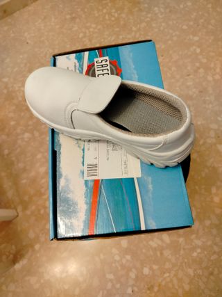 Zapatos seguridad SAFE blancos