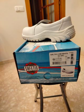 Zapatos seguridad SAFE blancos