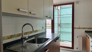Piso en alquiler en Paus - Poligono San Blas en Alicante