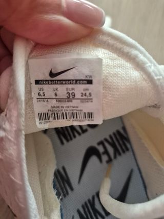 Zapatillas Nike Air Max 270 blancas