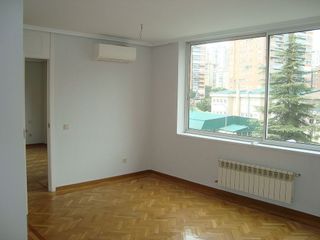 Piso en alquiler en Costillares en Madrid