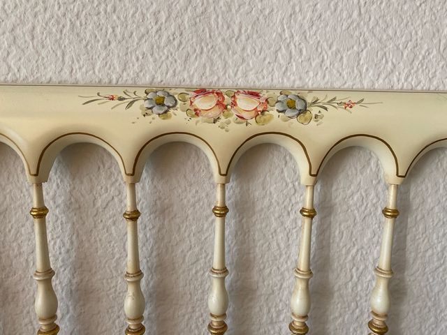 Dos cabeceros  vintage madera - blanco/dorado