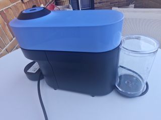 Cafetera Nespresso Vertuo Azul