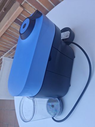 Cafetera Nespresso Vertuo Azul