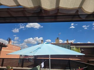 Sombrilla IKEA para exterior