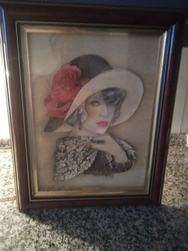 Cuadro relieve mujer vintage