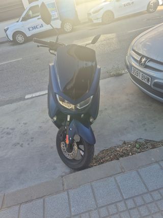Yamaha Nmax 125 - Scooter