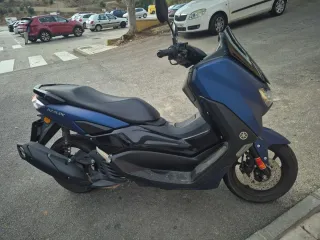Yamaha Nmax 125 - Scooter