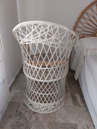 Silla fibra vidrio blanca
