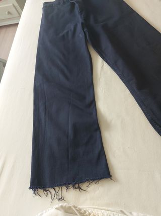 Pantalones vaqueros azul marino