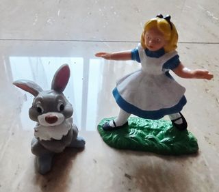 Figuras PVC Disney, Alicia y conejo