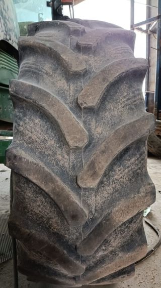 Neumático Agrícola 440/65R28