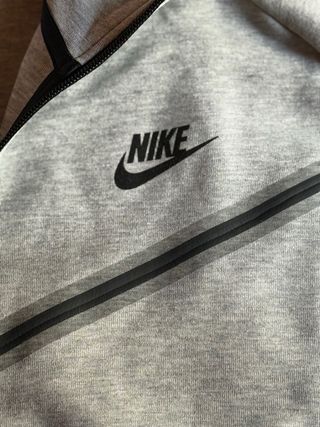 Sudadera Nike Tech Fleece gris XL