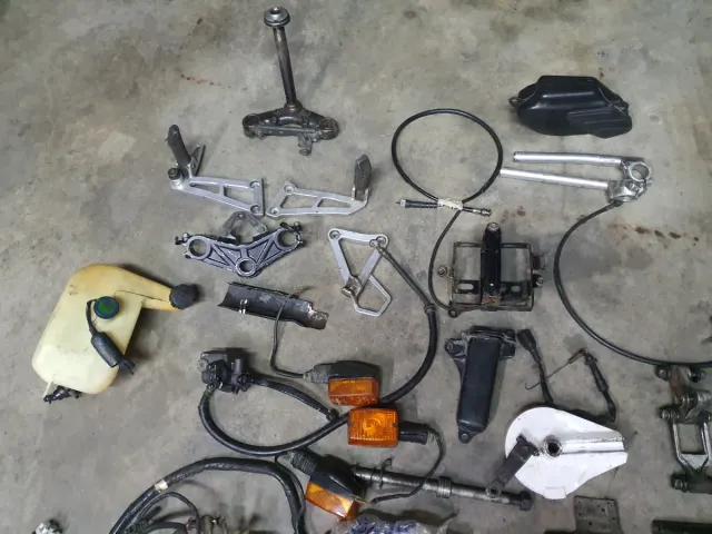 DESPIECE HONDA NS125 SUPER SPORT