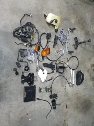 DESPIECE HONDA NS125 SUPER SPORT