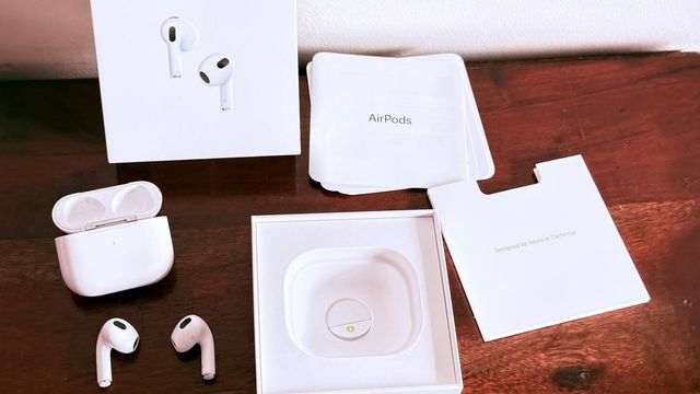 AirPods 3ª gener - sin cable a estrenar opcional