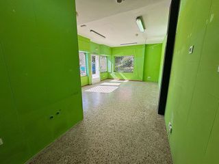 Local comercial en alquiler en Mariblanca - Villafontana en Móstoles