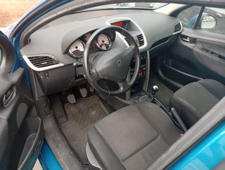 PEUGEOT 207 PARA DESGUACE