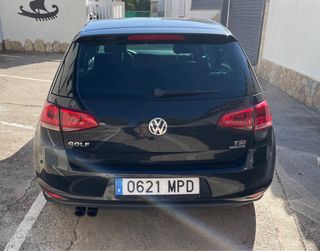 Volkswagen Golf VII