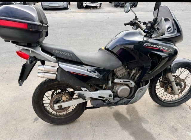 Honda Transalp 650cc -Despiece