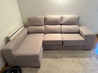Sofá chaise longue beige 3 plazas y abatibles
