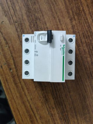 Interruptor Diferencial Schneider 40A