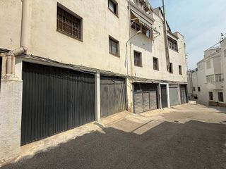 Garaje en venta en San Felipe - El Almendral - La Merced en Jaén